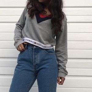 Tommy Hilfiger Grey Cropped Pullover